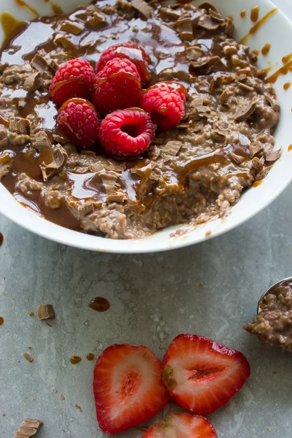 Chocolate Oatmeal Breakfast Bowl. the best way to start your morning--filling, healthy, let chocolate-y--get the recipe with ideas and tips to make this into a healthy breakfast bowl or a chocolate dessert! foodallianceblog.com