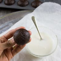 Caramel Spiked Chocolate Donut Holes. The best baked donut holes you'll ever make! tender, fluffy and intensely chocolate-y with a spike of caramel in the donut and glaze! Get the step by step recipe-foodallianceblog.com