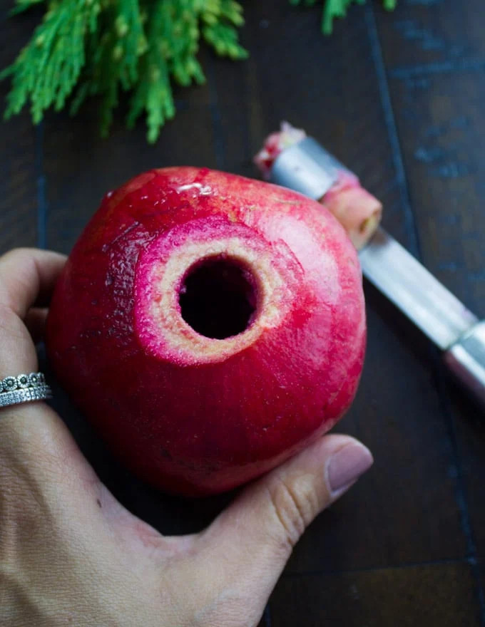 how to make a candleholder using a pomegranate