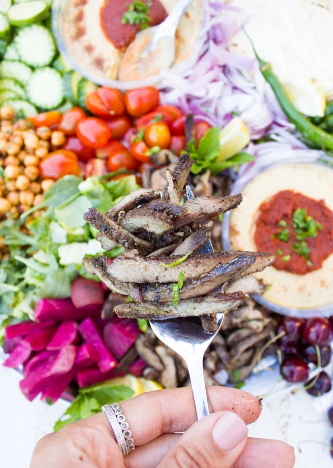 Gathering shawarma with a fork
