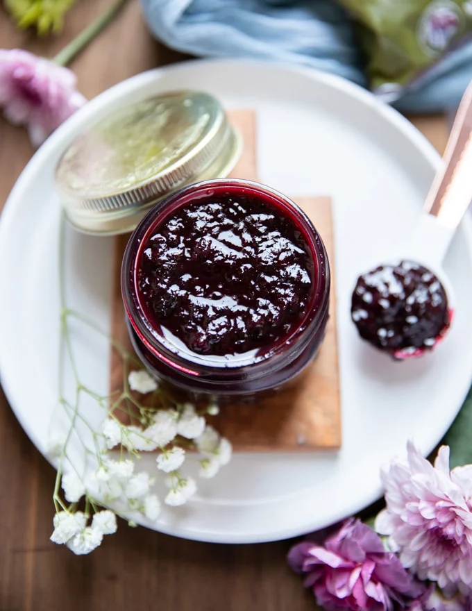 A jar for storing the blackberry jam made with marionberry