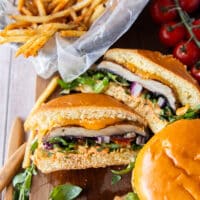 Long pin for portobello mushroom burgers