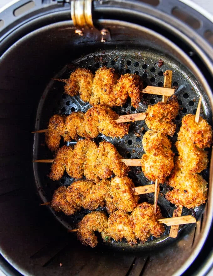 golden chicken spiedini in the air fryer perfectly cooked