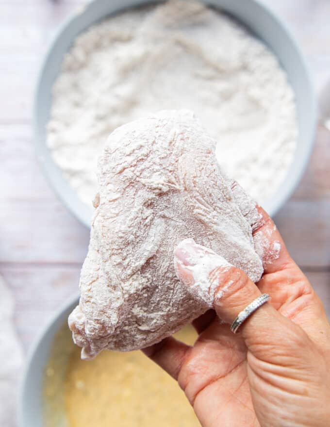The first coating of flour in the chicken