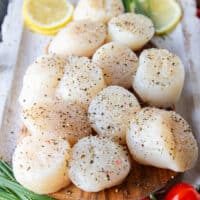 perfectly cleaned scallops and seasoned with just salt and pepper
